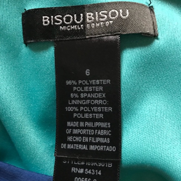 Colorful lined sleeveless dress - Picture 3 of 3